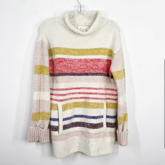 ANTHROPOLOGIE Elana Tunic Mock Neck Wool Blend
Pullover Sweater Sz. Small - Picture 4 of 5